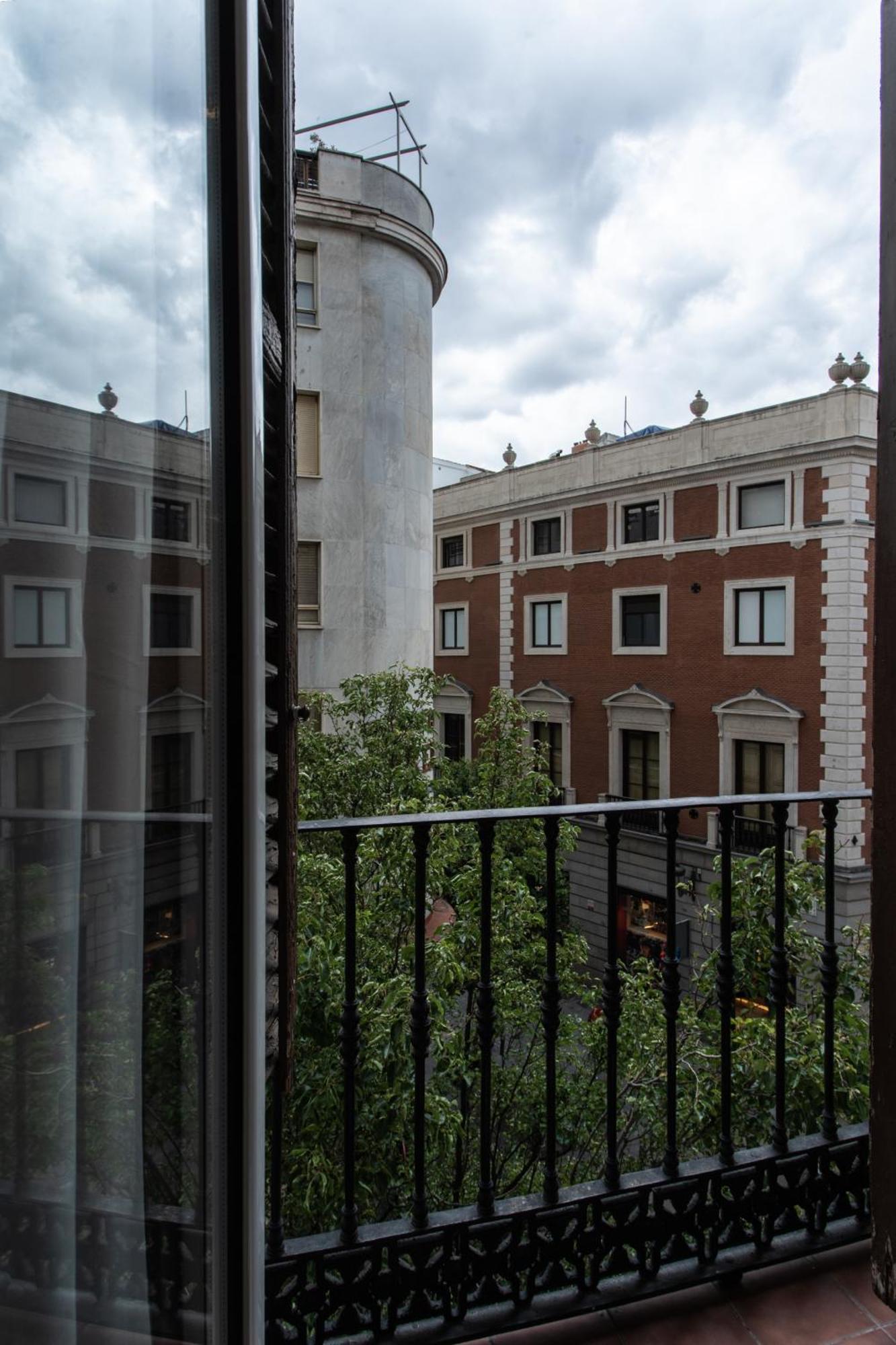 Suites You Zinc Madrid Exterior foto